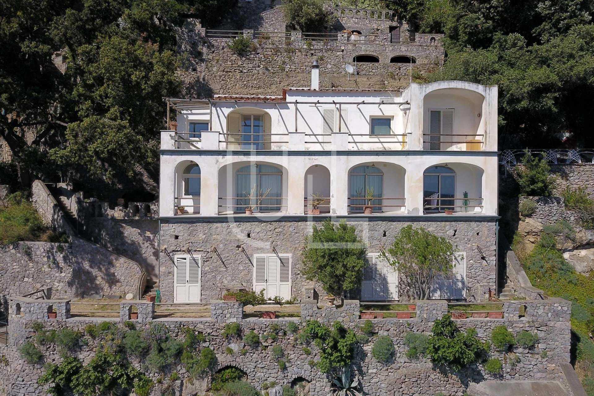 rumah dalam Praiano, Campania 10486078