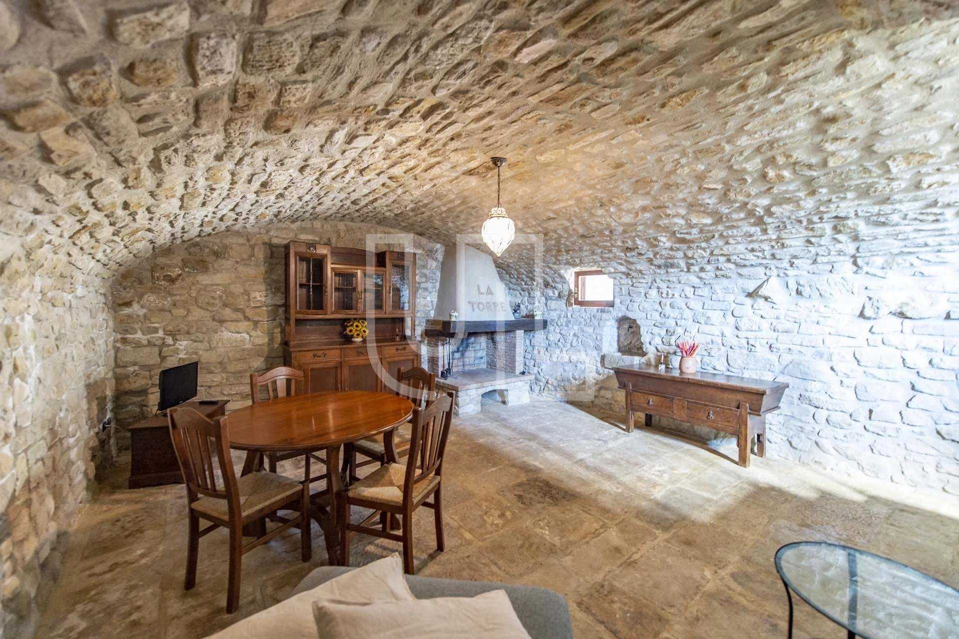 Talo sisään Monte Santa Maria Tiberina, Umbria 10486091