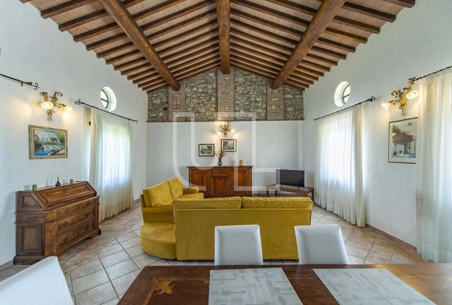 房子 在 Monte Santa Maria Tiberina, Umbria 10486091
