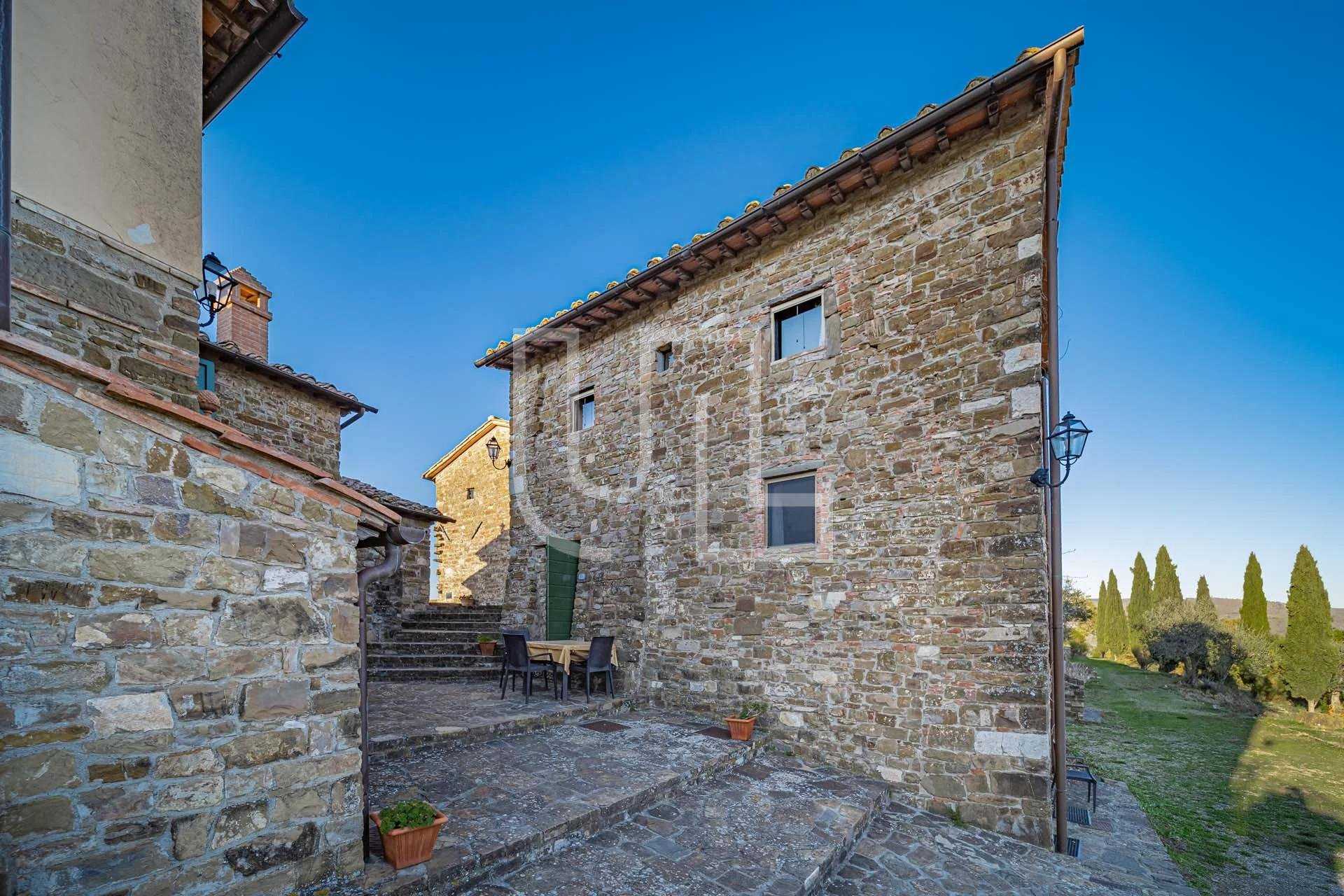 房子 在 Greve in Chianti, Toscana 10486095
