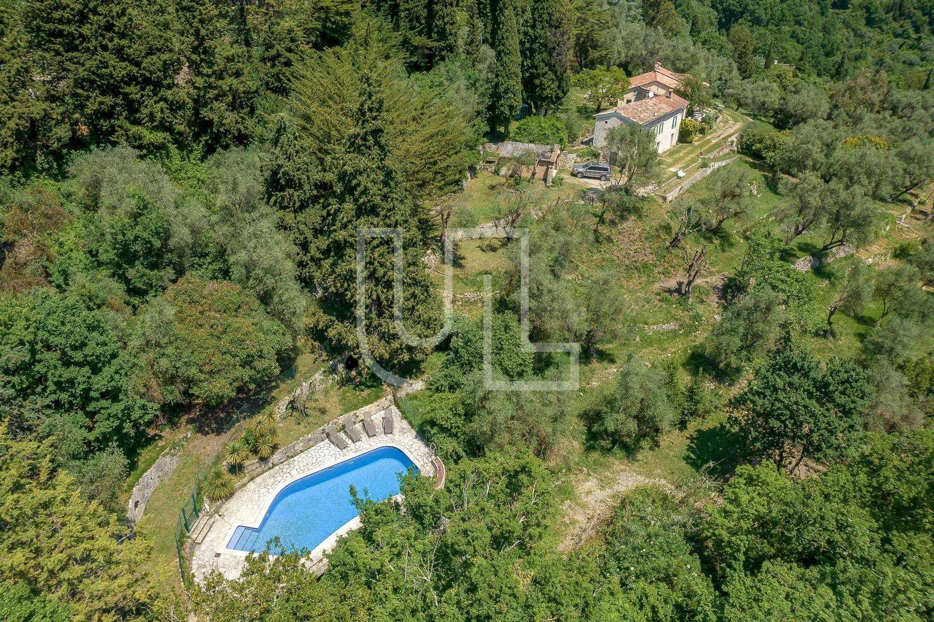 Hus i Cabris, Provence-Alpes-Cote d'Azur 10486122