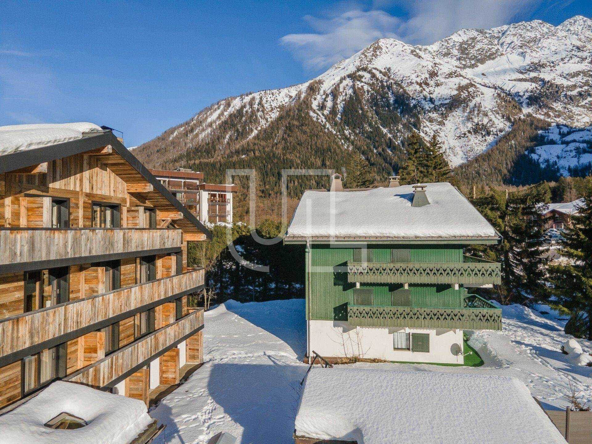 Condomínio no Chamonix-Mont-Blanc, Auvergne-Rhône-Alpes 10486181