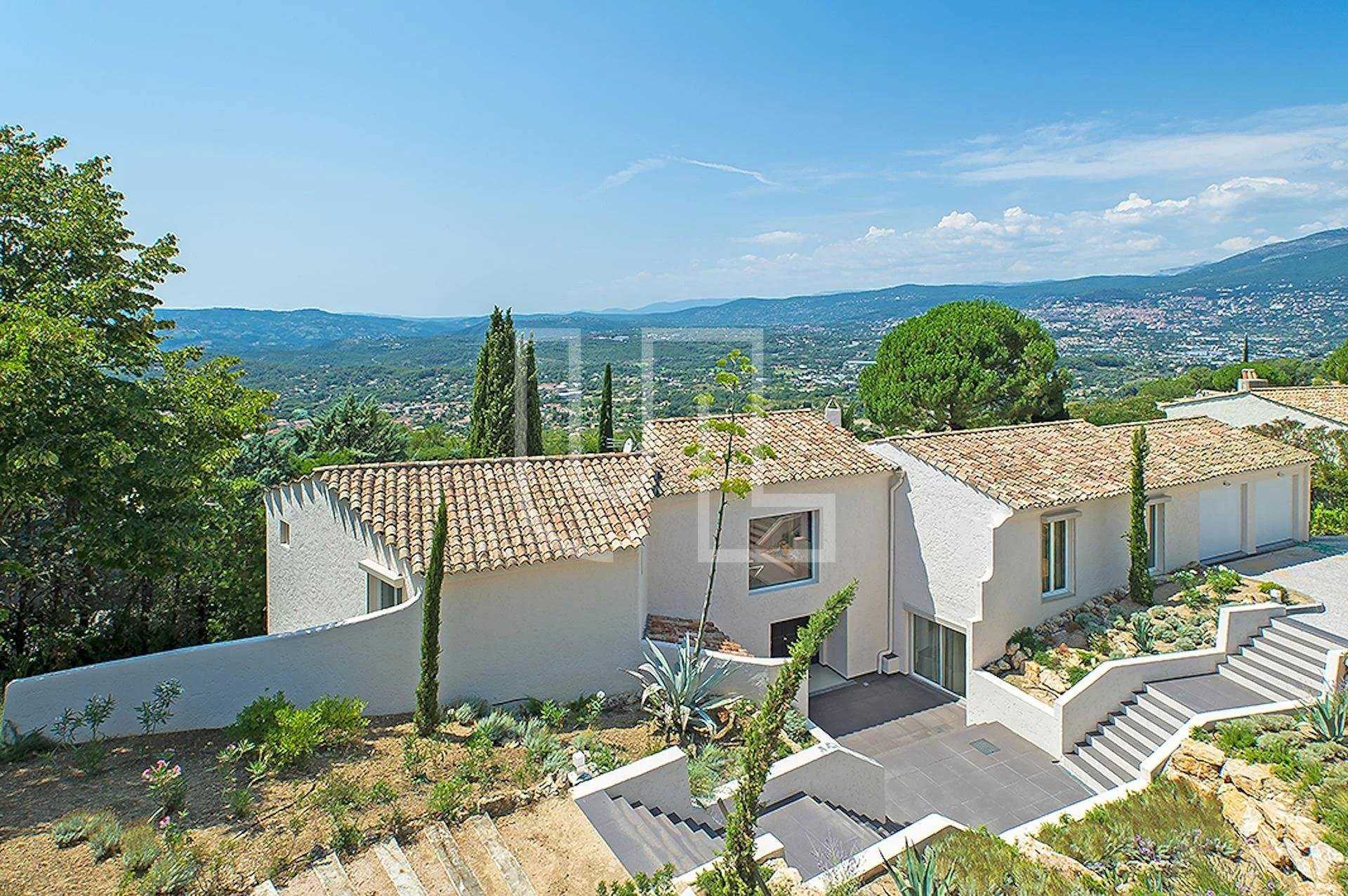 Casa nel Mouans-Sartoux, Provence-Alpes-Côte d'Azur 10486244
