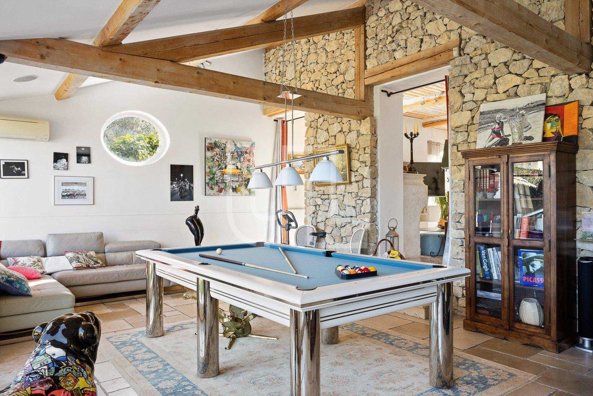 casa no Mougins, Provença-Alpes-Costa Azul 10486350