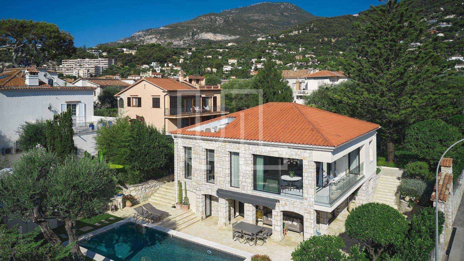 Haus im Cap Martin, Provence-Alpes-Côte d'Azur 10486457