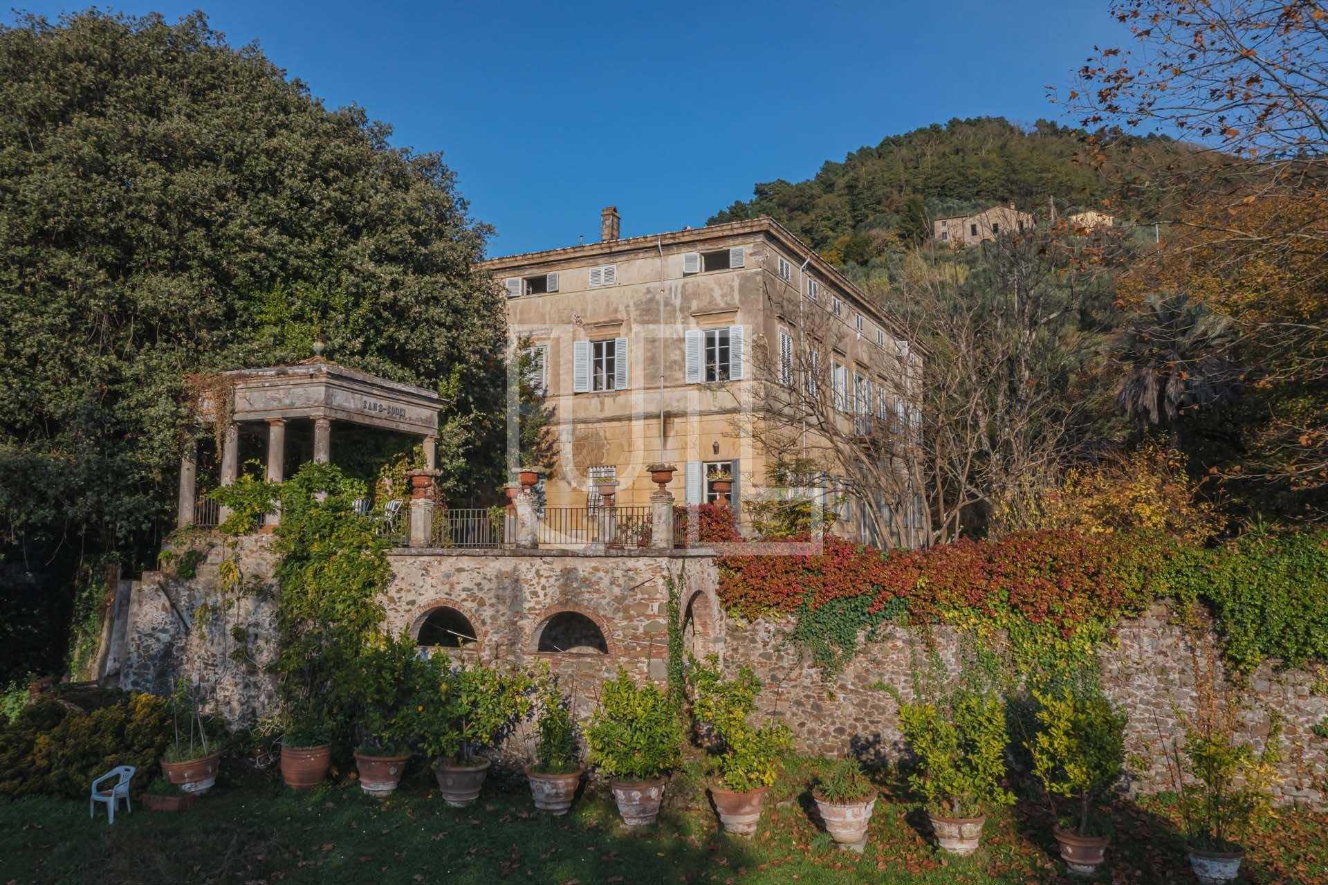 Rumah di Sant'Anna, Toskana 10486472