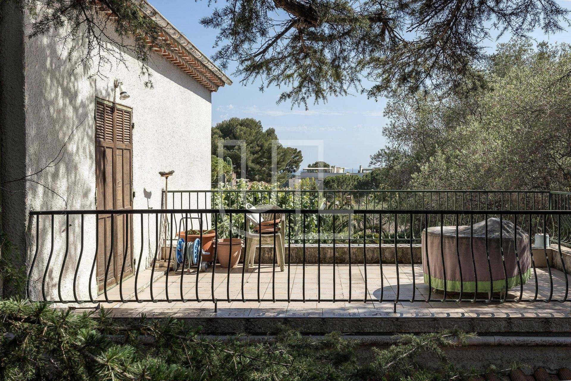 Rumah di Vallauris, Provence-Alpes-Cote d'Azur 10486595
