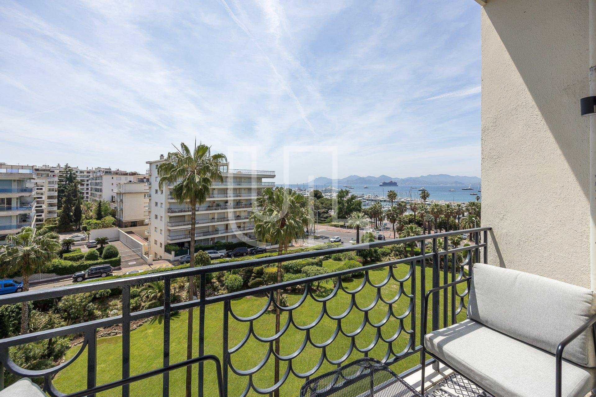 Condominio en Cannes, Provence-Alpes-Côte d'Azur 10486605