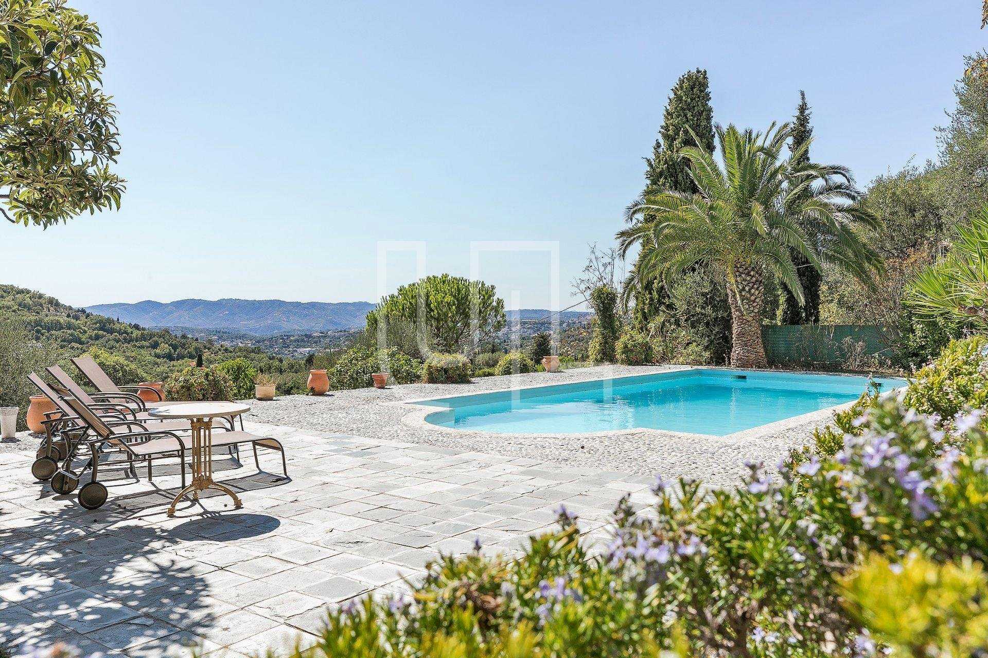 House in Magagnosc, Provence-Alpes-Cote d'Azur 10486608