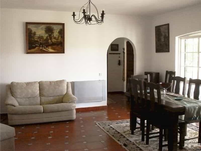 بيت في Alcoutim, Faro 10585808