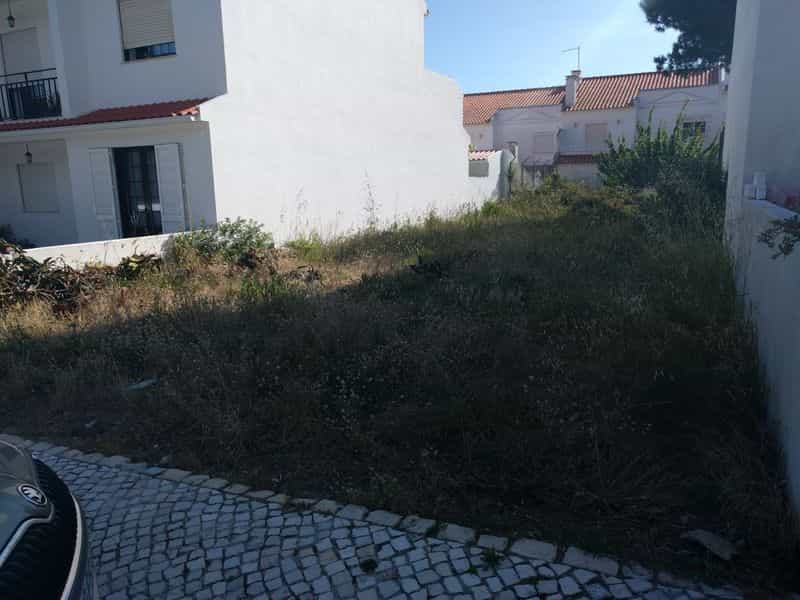 土地 在 Sao Martinho do Porto, Leiria 10585830
