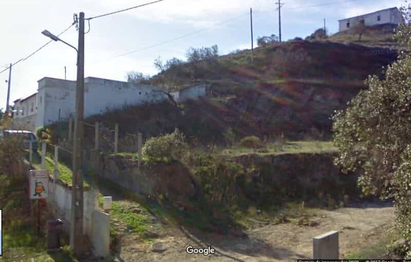 Tanah dalam Alcoutim, Faro 10585846