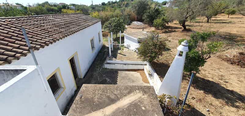 House in Moncarapacho, Faro 10585897