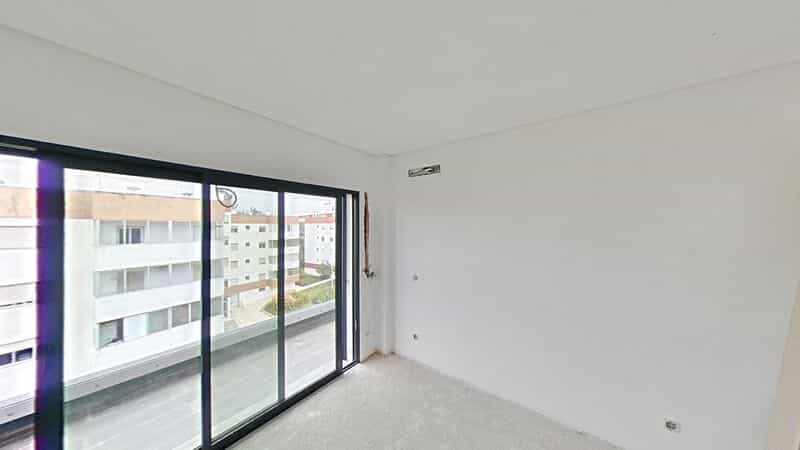 Condominium dans Quelfes, Faro 10585926
