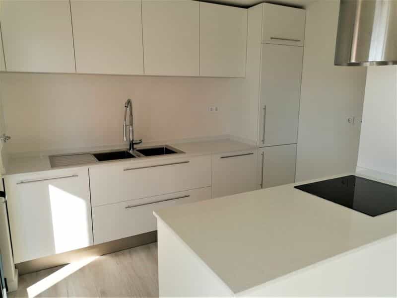 Condominium in Quelfes, Faro 10585967