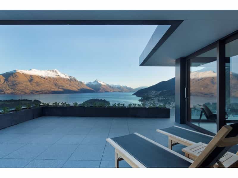 Dom w Queenstown, 10 Pinnacle Place 10586162