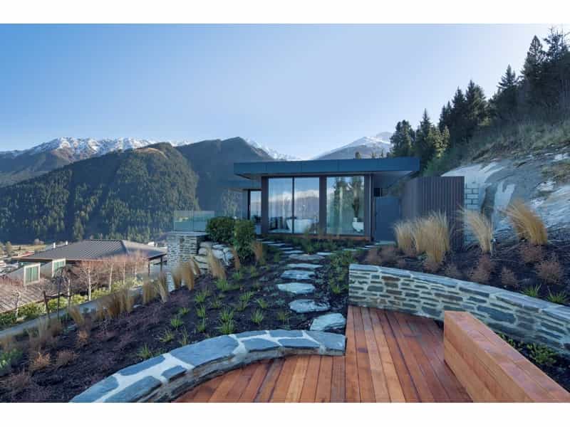House in Queenstown, 10 Pinnacle Place 10586162