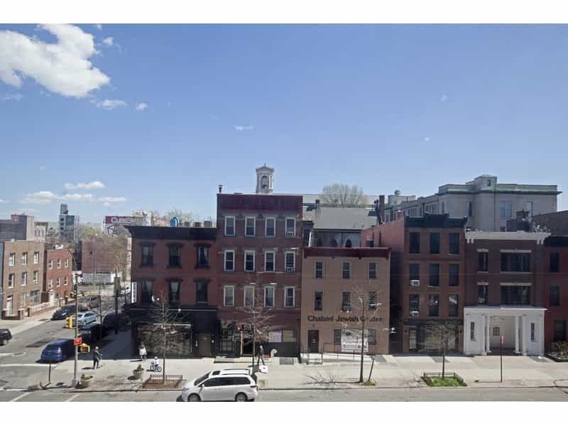 Condominium in , New York 10626938
