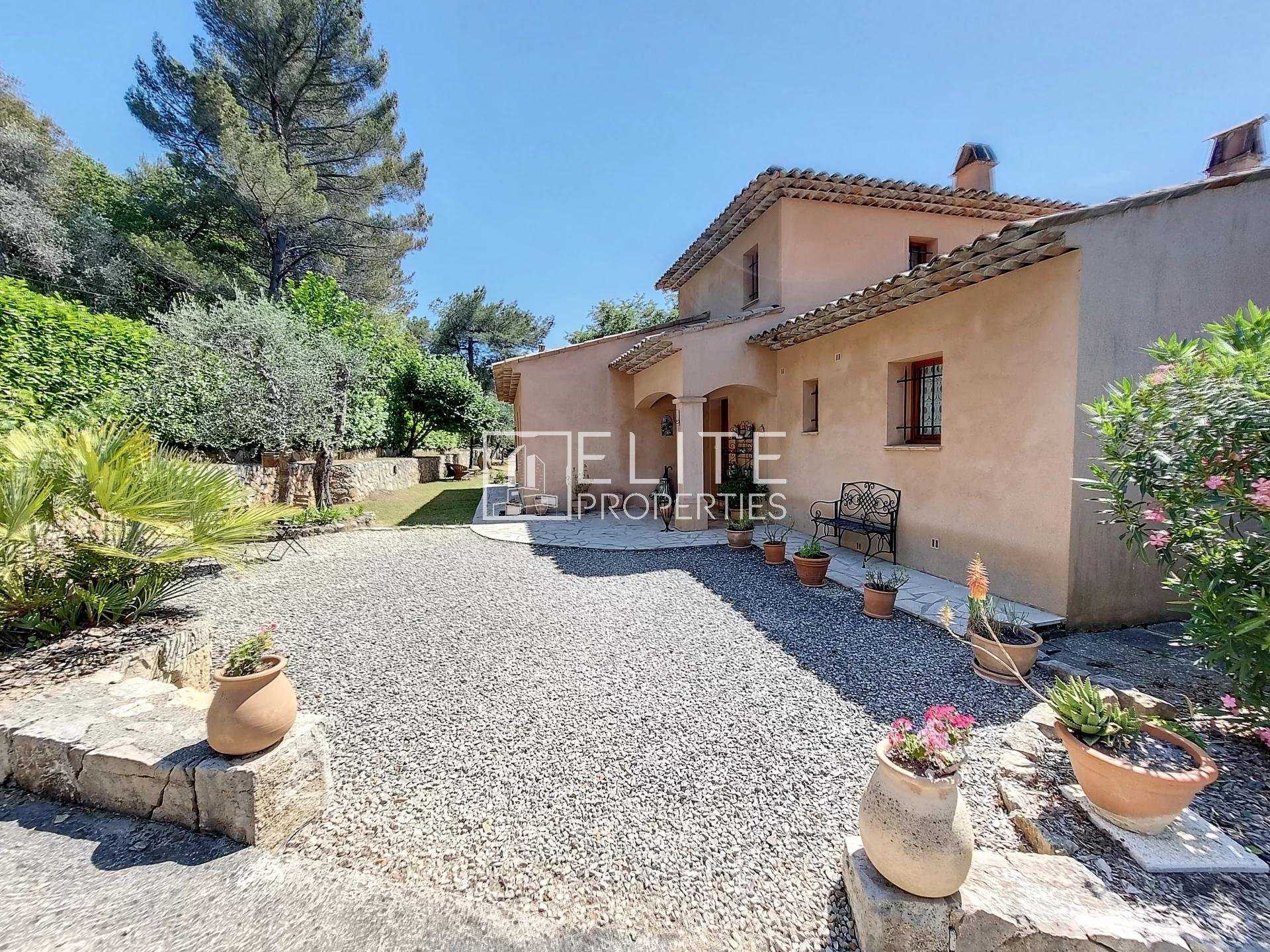 Talo sisään Saint-Marc, Provence-Alpes-Cote d'Azur 10694484