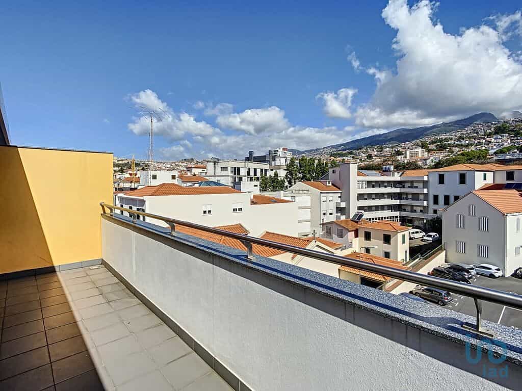 Eigentumswohnung im Sao Joao de Latrao, Madeira 10694573