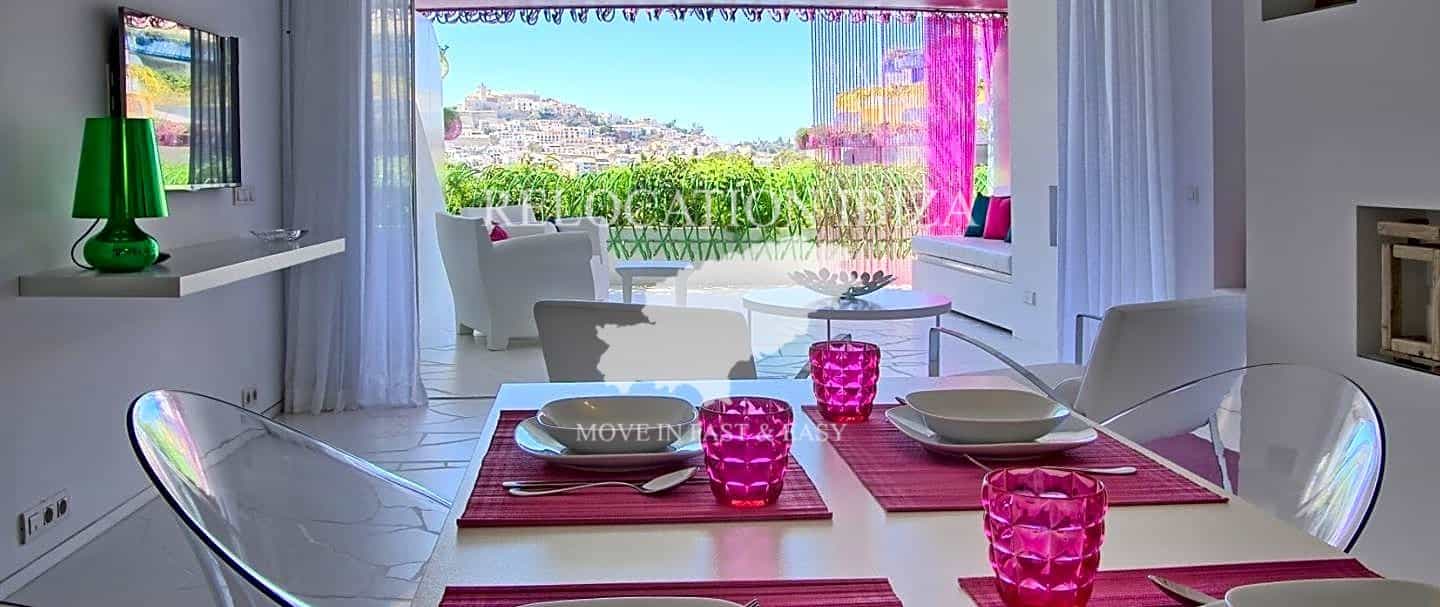 Condominium in Ibiza, Balearic Islands 10695466