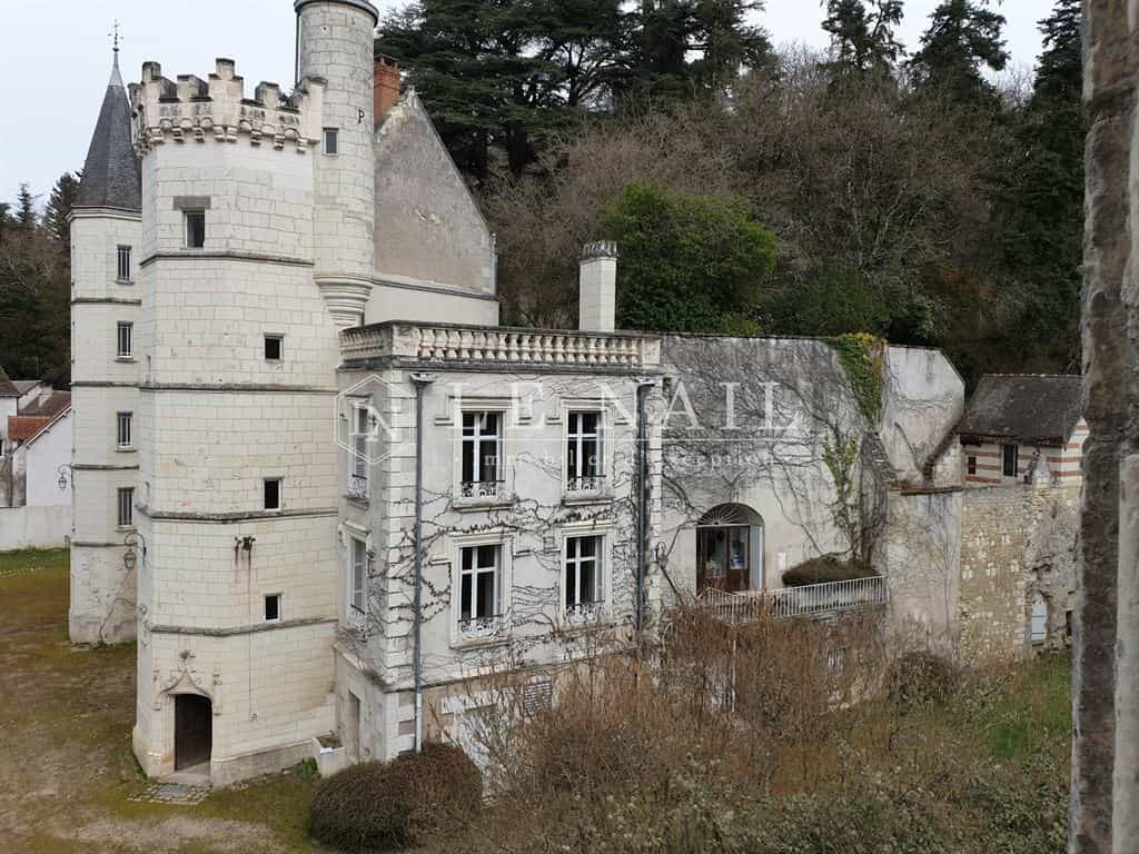 Haus im Blois, Centre-Val de Loire 10695960