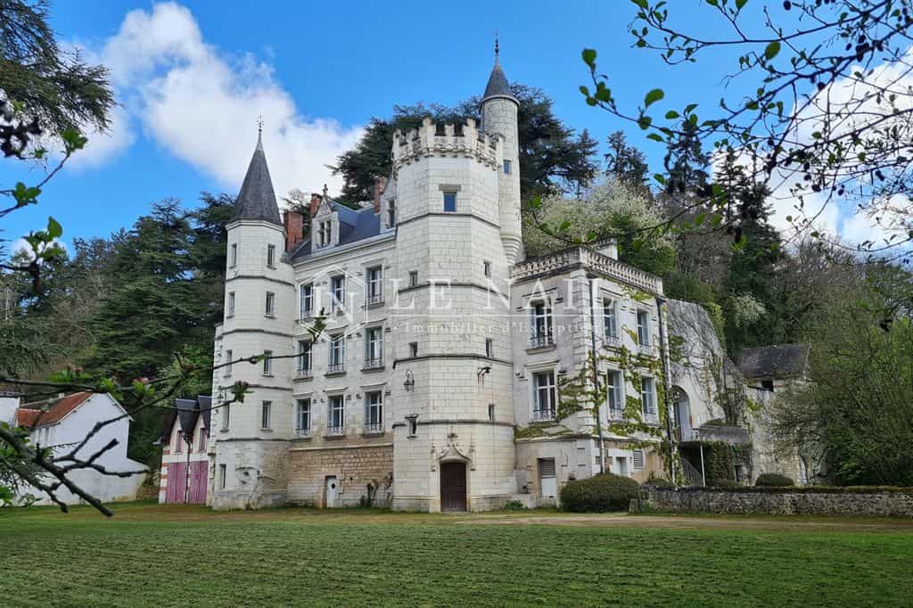 房子 在 Blois, Centre-Val de Loire 10695960