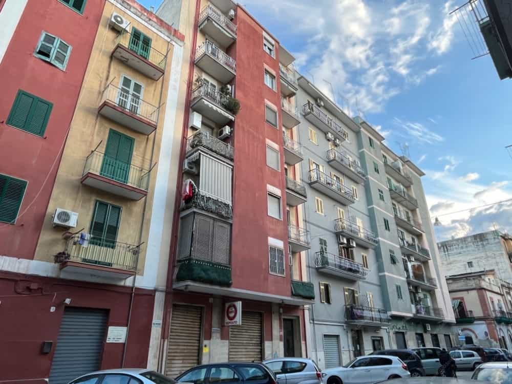 Condominium dans Roberto, Pouilles 10696974