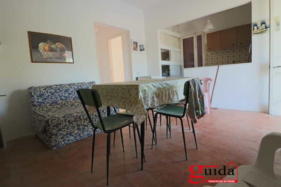 Будинок в Ugento, Apulia 10696976