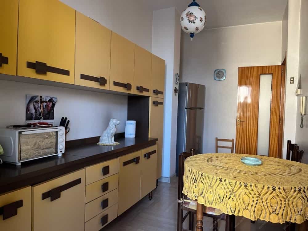 Condominium in , Apulia 10696989