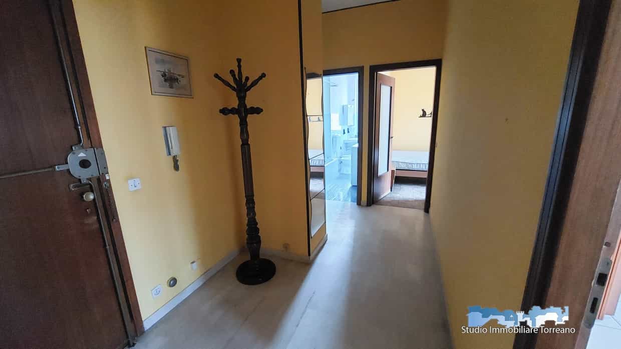 Condominium in Rivoli, Piedmont 10697047