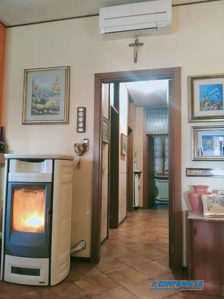 σπίτι σε Cavaion Veronese, Βένετο 10697101