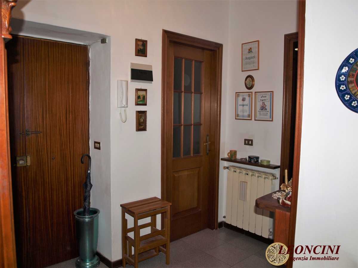 Condominio nel Villafranca in Lunigiana, Toscana 10697200