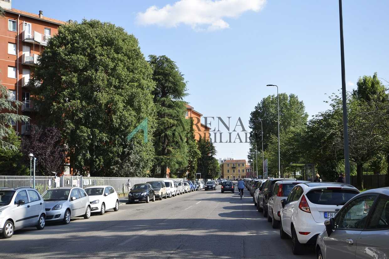 Condominium in Milan, Lombardy 10697258