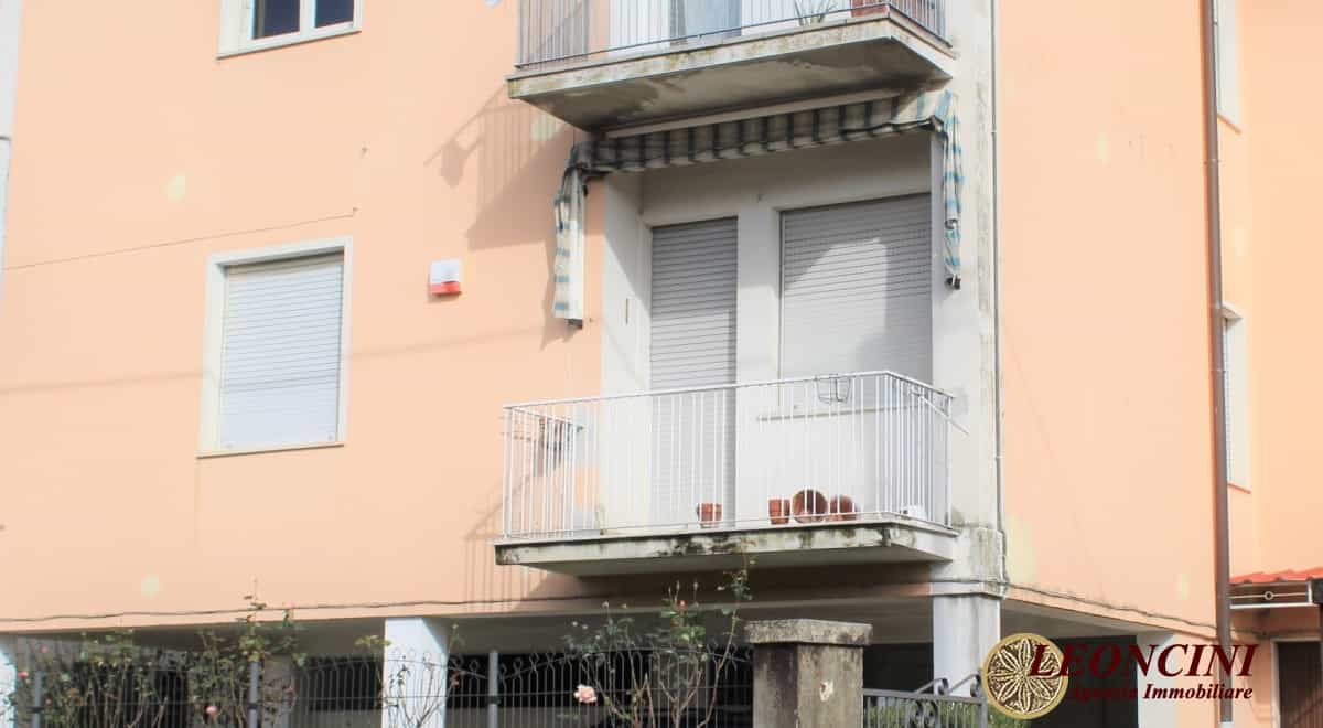 Kondominium dalam Villafranca di Lunigiana, Tuscany 10697339