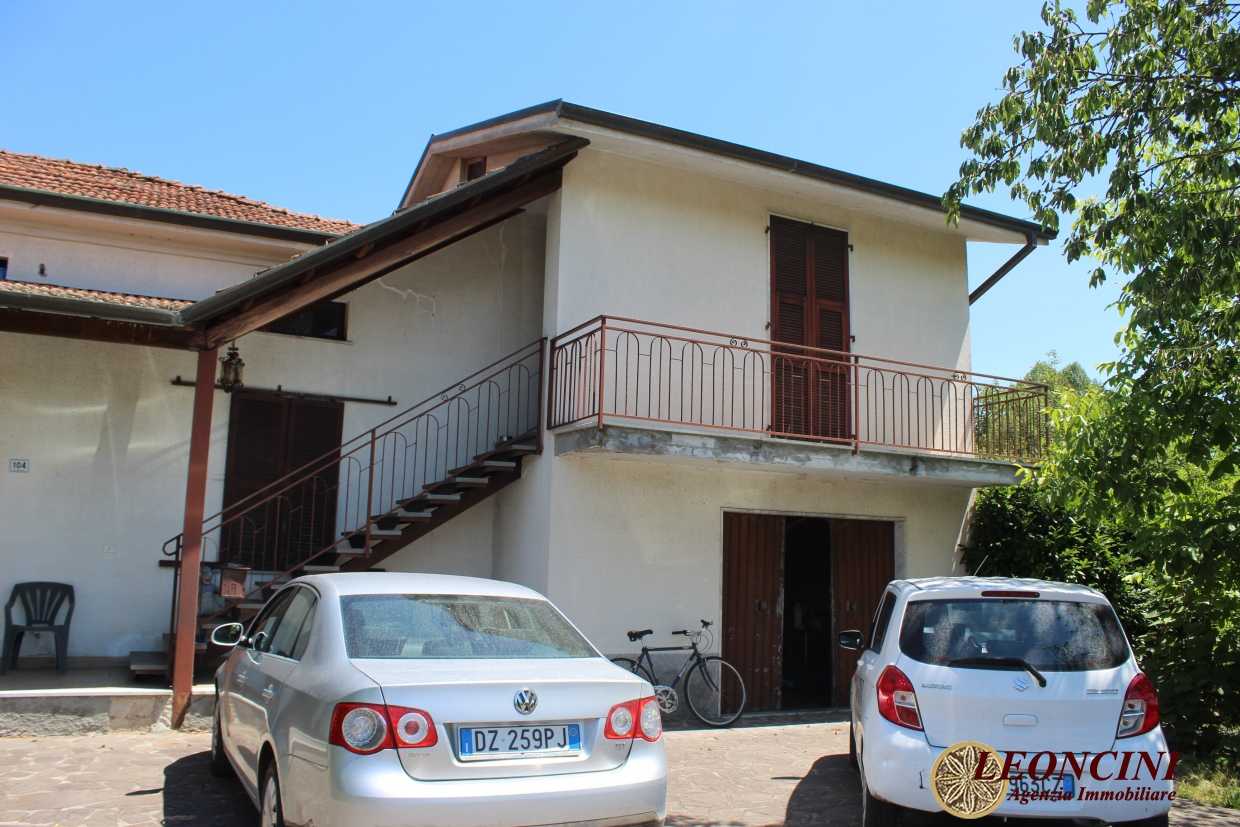 жилой дом в Виллафранка в Луниджане, Тоскана 10697357