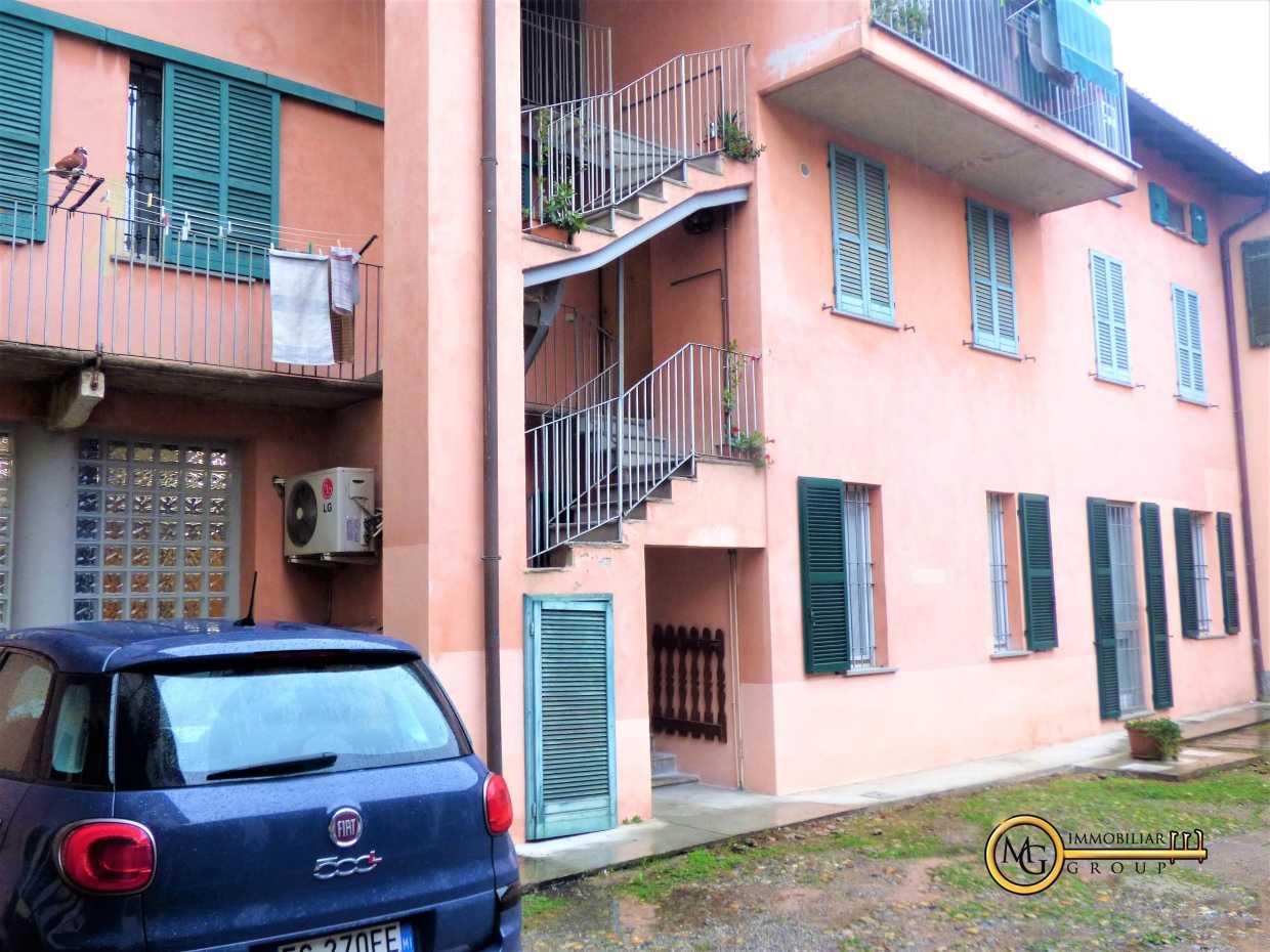 Condominium in Truccazzano, Lombardy 10697523