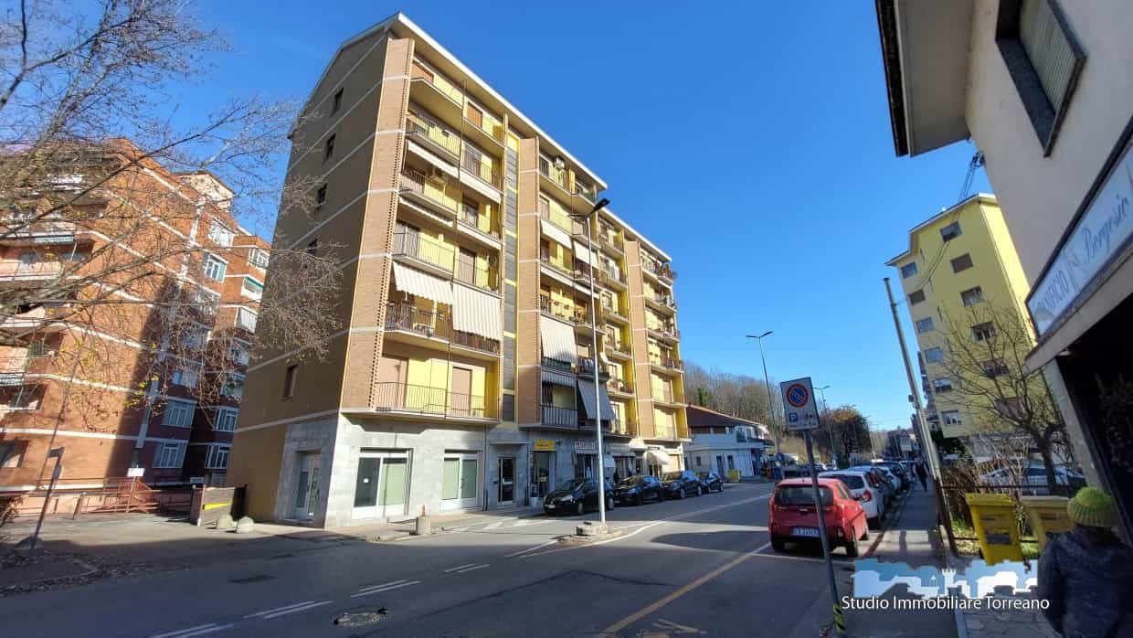 Condominium in Rivoli, Piedmont 10697547