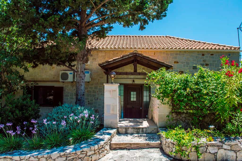 жилой дом в Нипос, Крити 10697863
