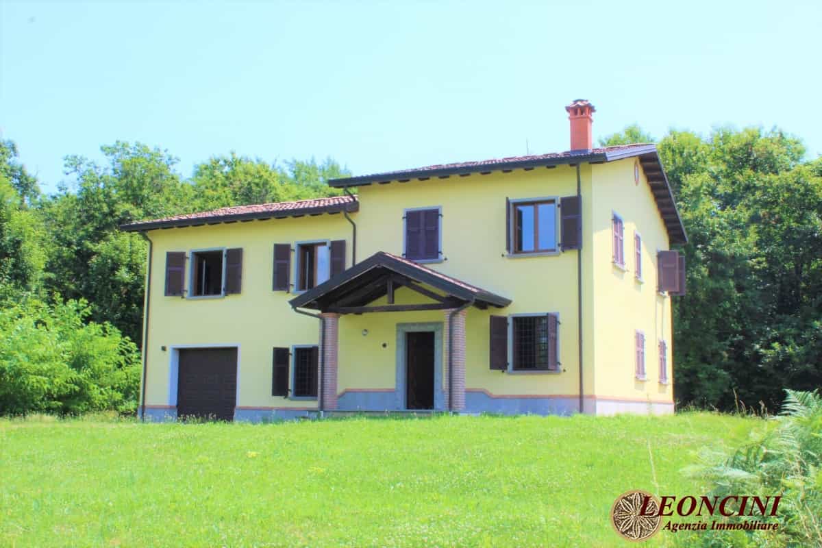 σπίτι σε Villafranca in Lunigiana, Tuscany 10698093