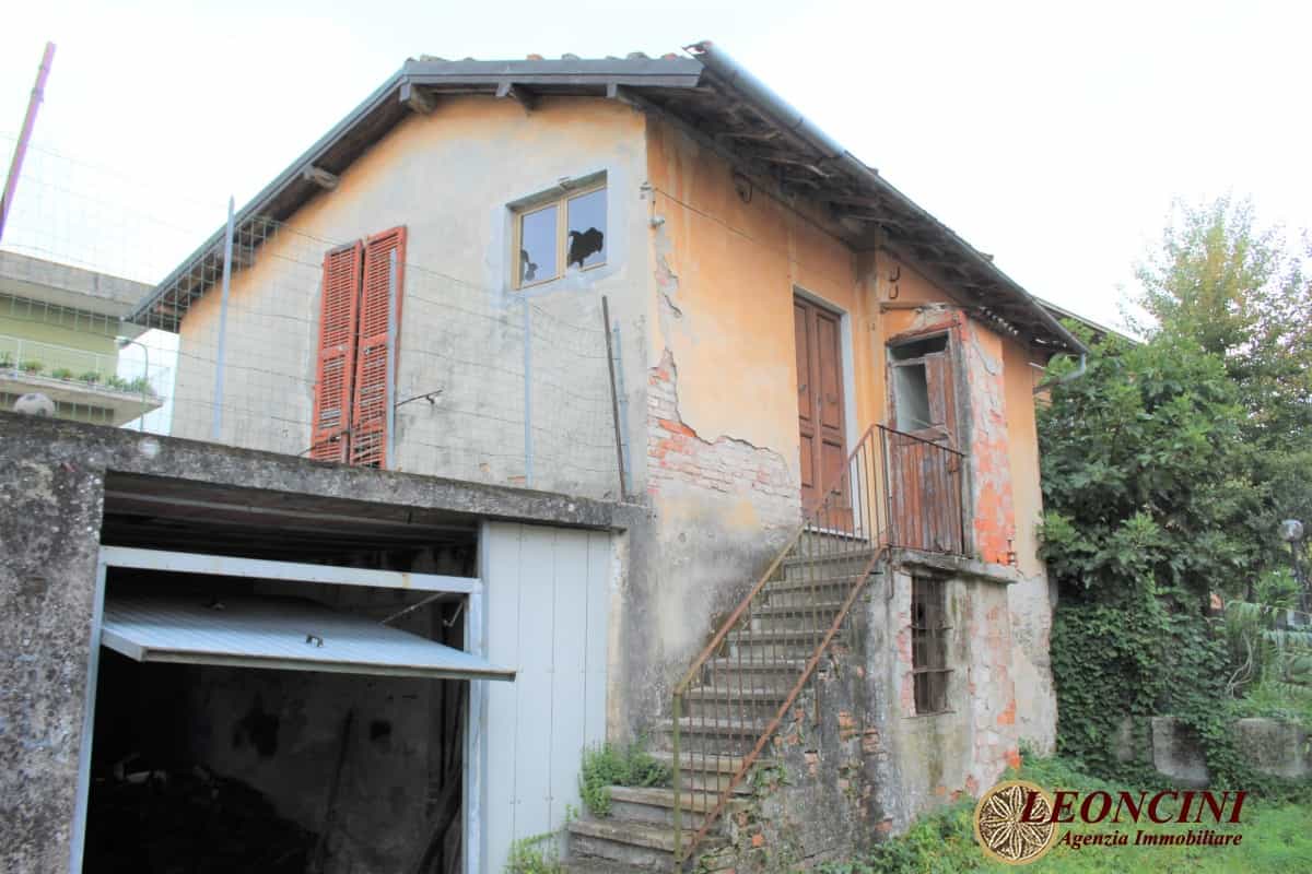 Будинок в Віллафранка в Луніджані, Тоскана 10698095