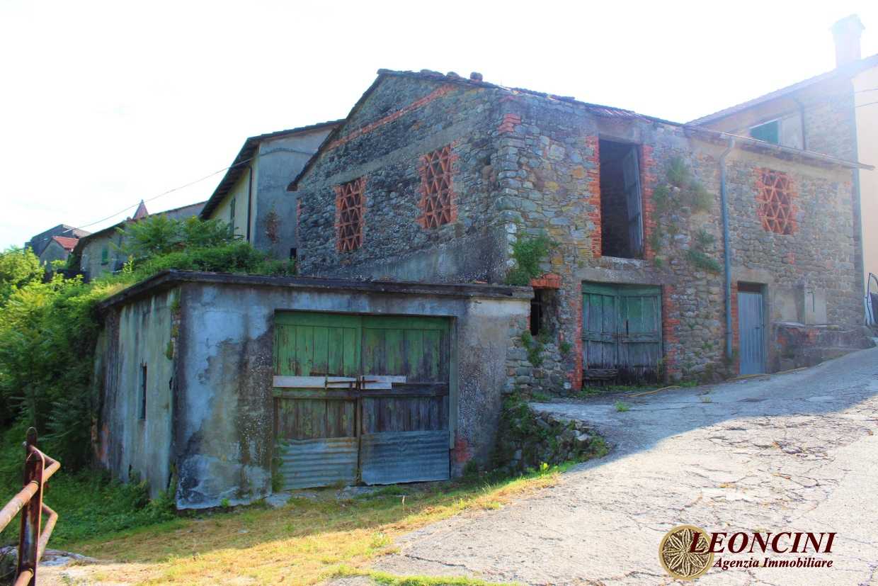 rumah dalam Mulazzo, Tuscany 10698096