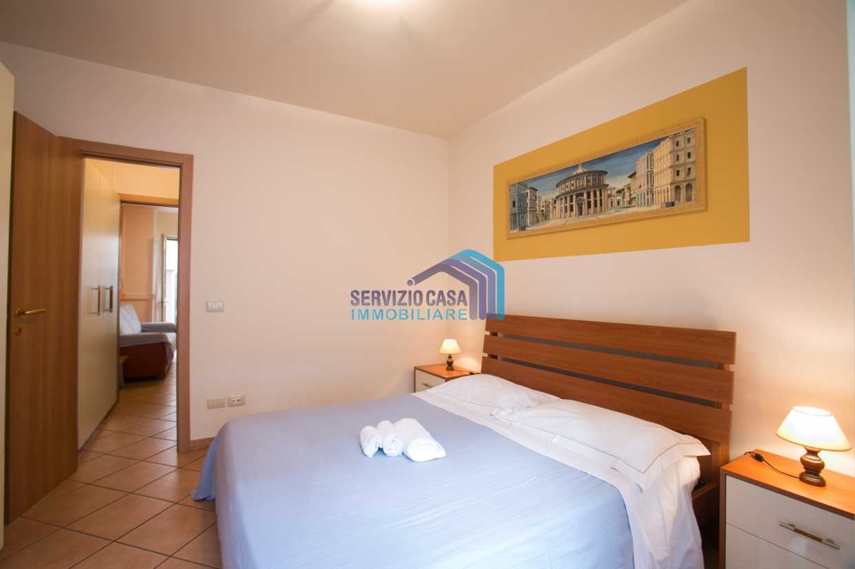 Condominium in Santa Caterina Villarmosa, Sicilië 10698245