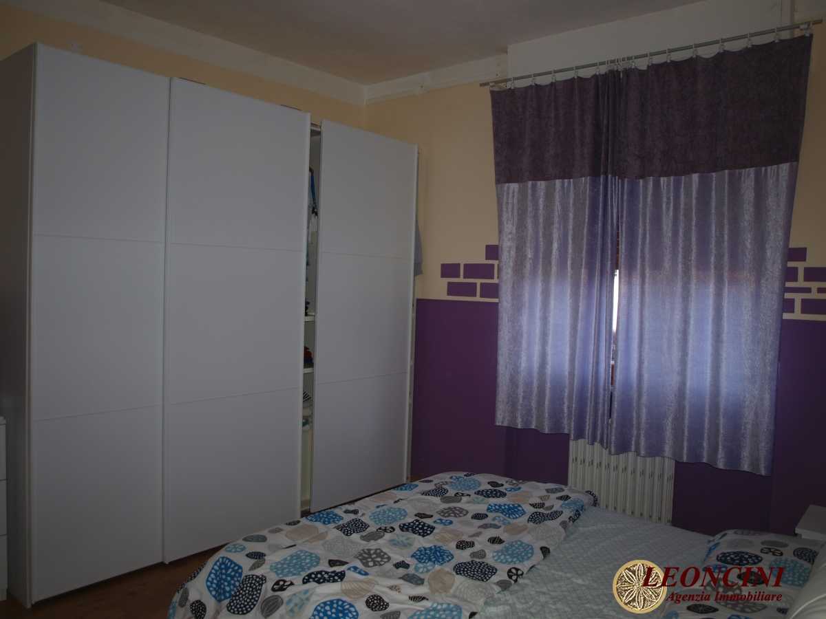 公寓 在 卢尼贾纳自由镇, 托斯卡纳 10698292