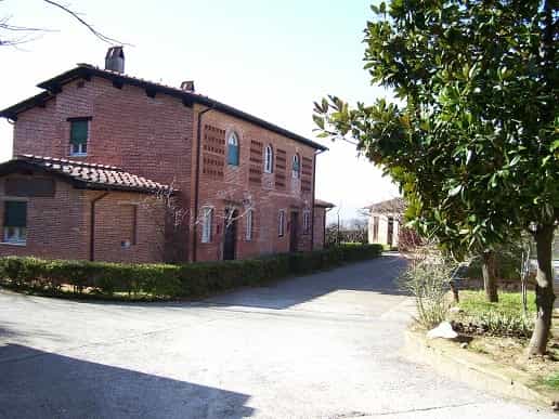 House in Capannori, Tuscany 10698295