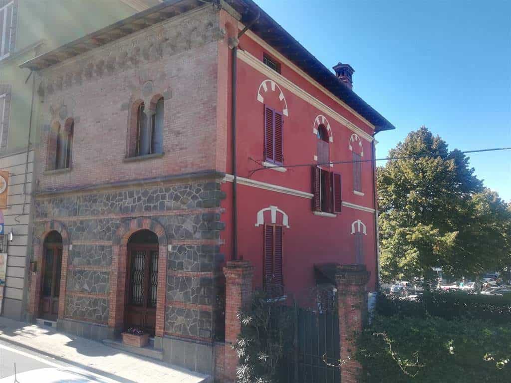 Hus i Barga, Toscana 10698313