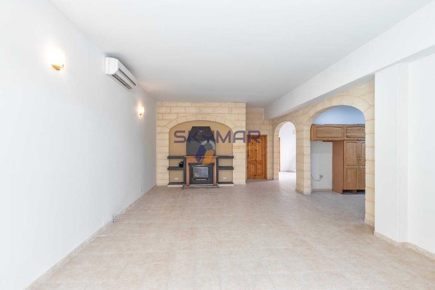 Condominio en Ħaż-Żabbar,  10699183