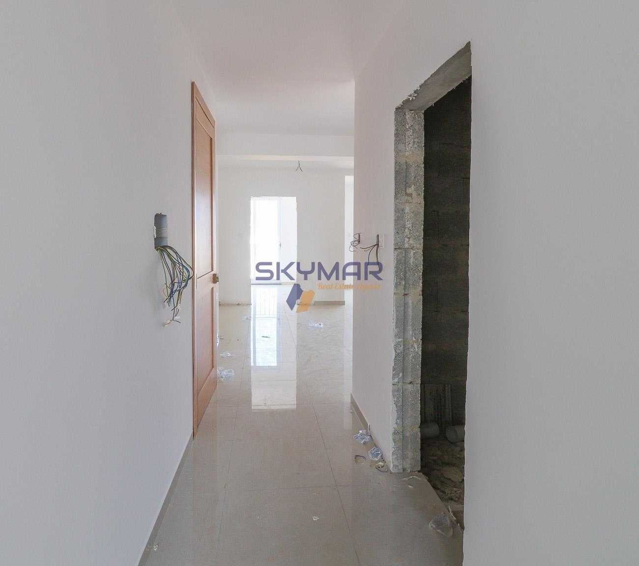 公寓 在 Xgħajra,  10699324