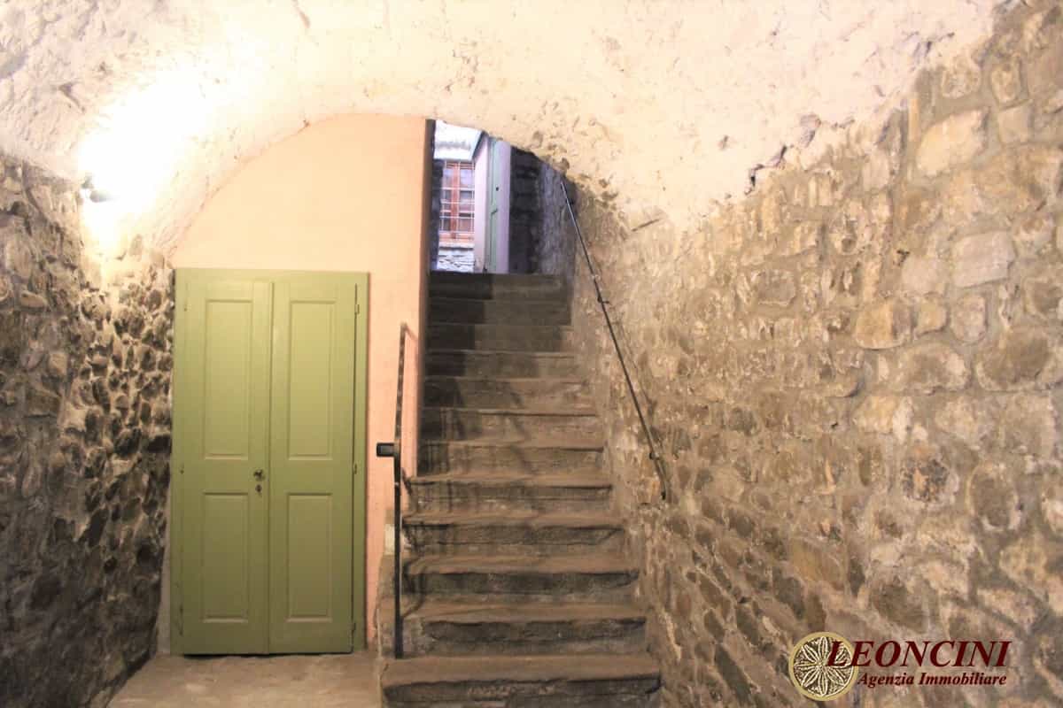 casa en Villafranca en Lunigiana, toscana 10699486