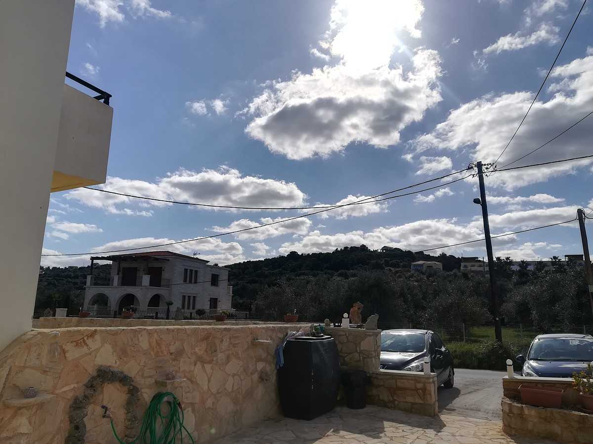 Будинок в Ніпос, Криті 10699574